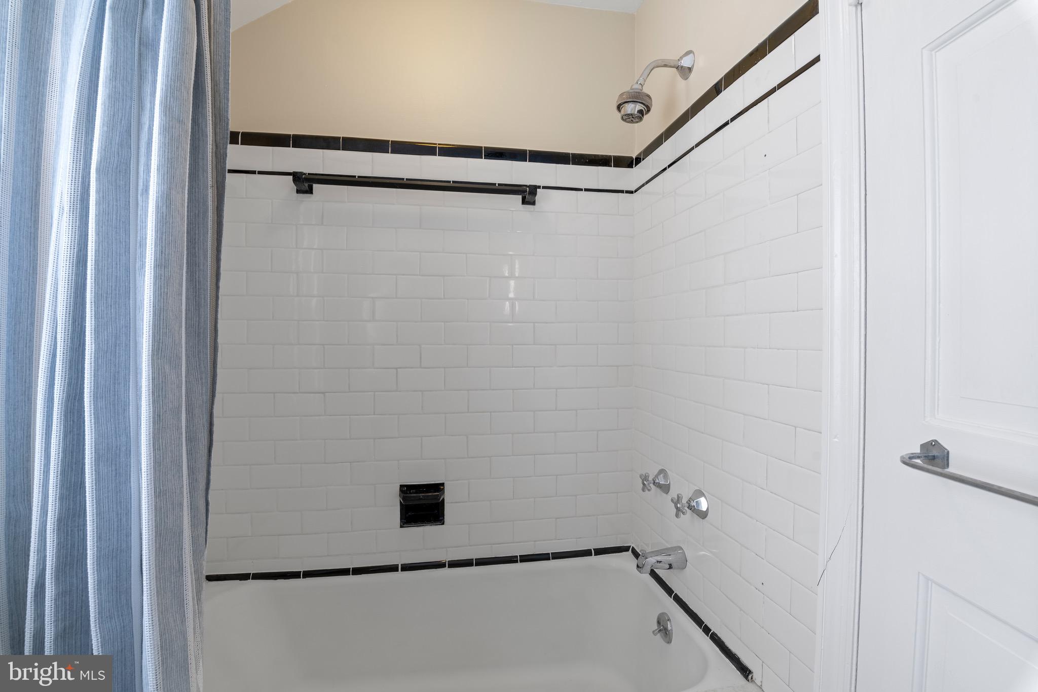 102 Yorkleigh Road Towson, MD 21204 - Photo 23 of 26