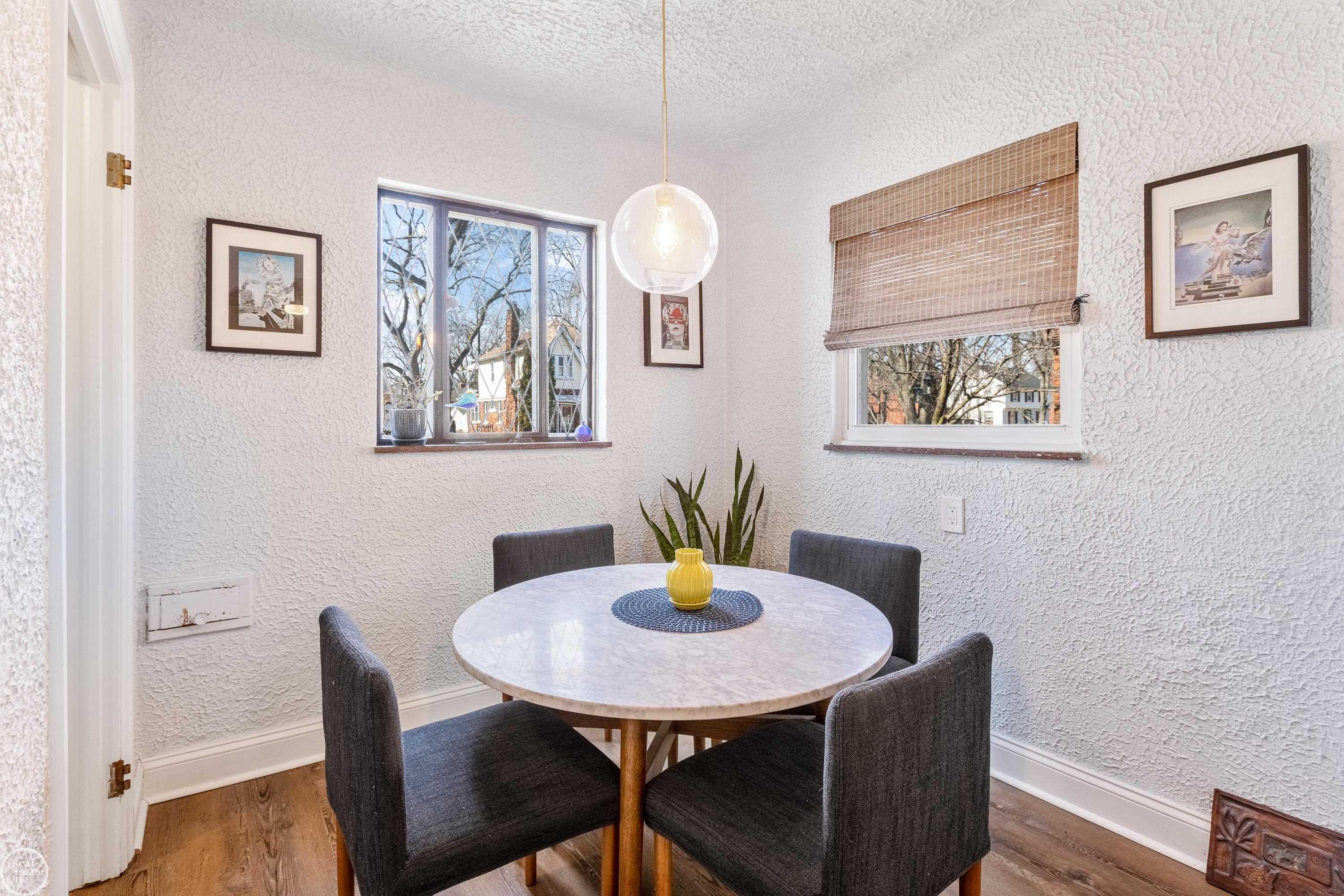 4376 Yorkshire Road Detroit, MI 48224 - Photo 8 of 25 50103117-7.JPG