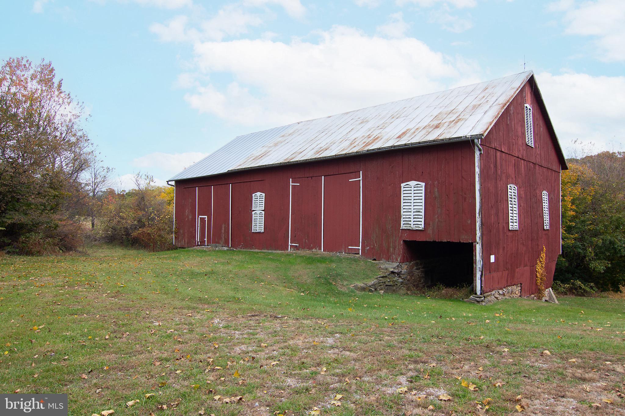 2425 Mount Ventus Road Manchester, MD 21102 - Photo 4 of 29 Gallery Image 4