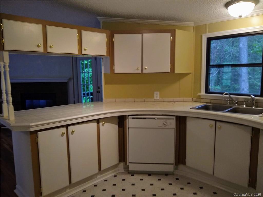 10159 Robert Bost Road, Unit 11 Midland, NC 28107 - Photo 14 of 30 Gallery Image 14