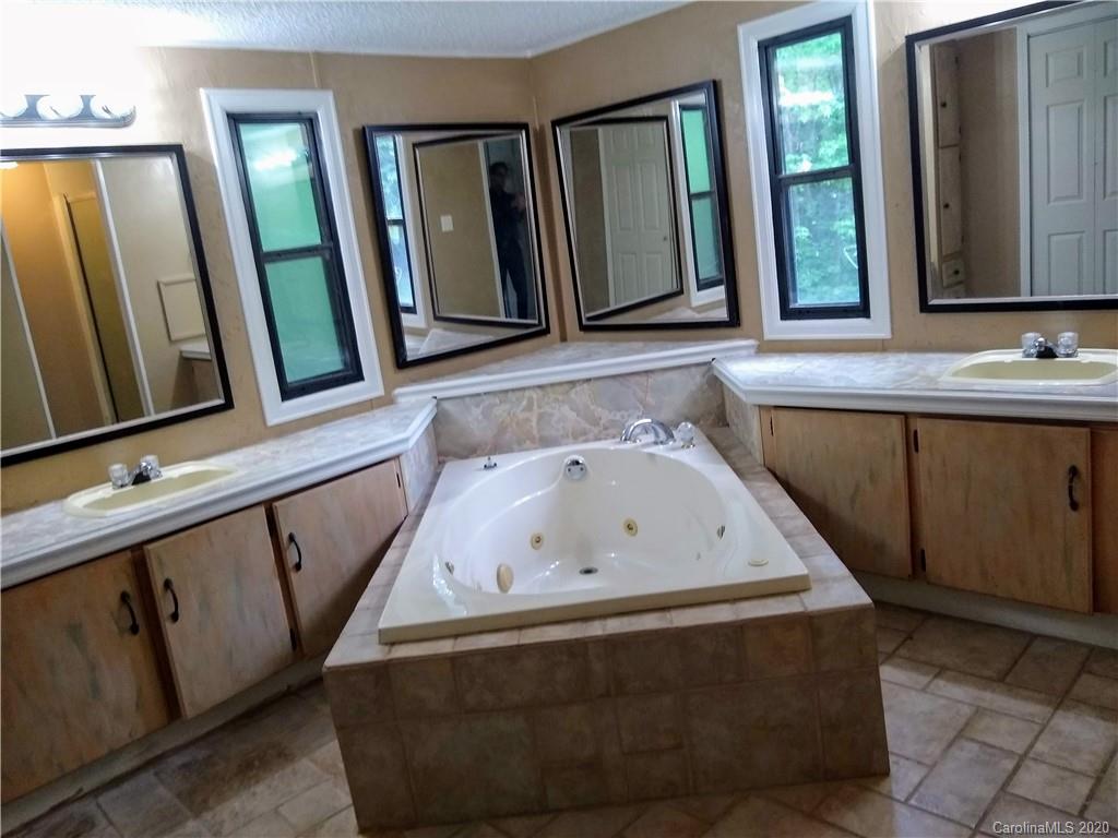 10159 Robert Bost Road, Unit 11 Midland, NC 28107 - Photo 18 of 30 Gallery Image 18