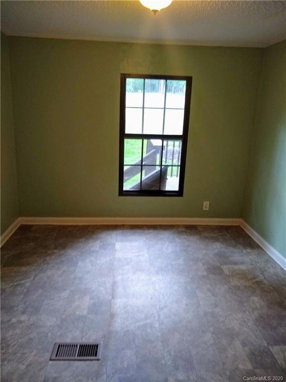10159 Robert Bost Road, Unit 11 Midland, NC 28107 - Photo 10 of 30 Gallery Image 10