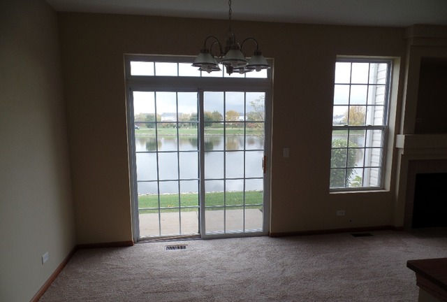 1976 West Cobblestone Road Romeoville, IL 60446 - Photo 4 of 16