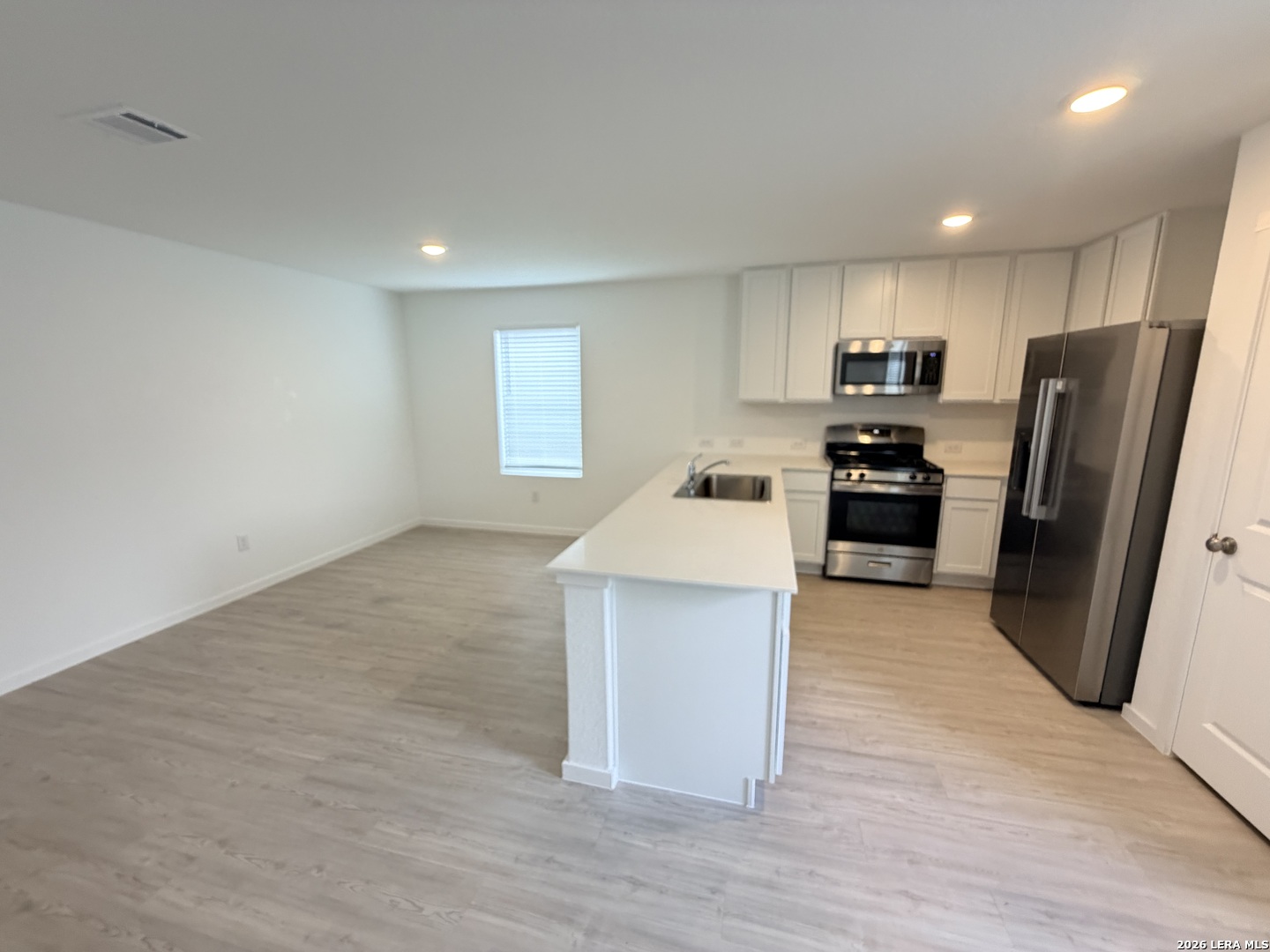 2452 Lost Creek Road New Braunfels, TX 78130 - Photo 5 of 19