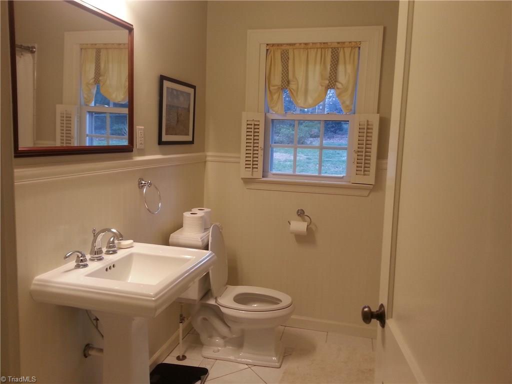 944 Avon Road Winston-Salem, NC 27104 - Photo 10 of 15 Updated bath with tile shower