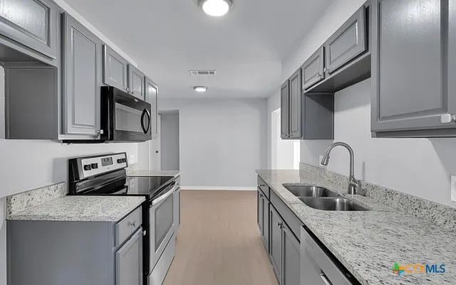 $239,900 | 17150 State Highway 95, Holland, TX 76534