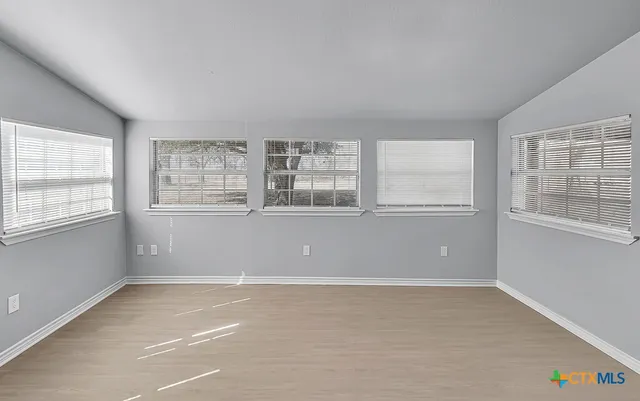 $239,900 | 17150 State Highway 95, Holland, TX 76534