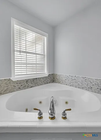 $239,900 | 17150 State Highway 95, Holland, TX 76534