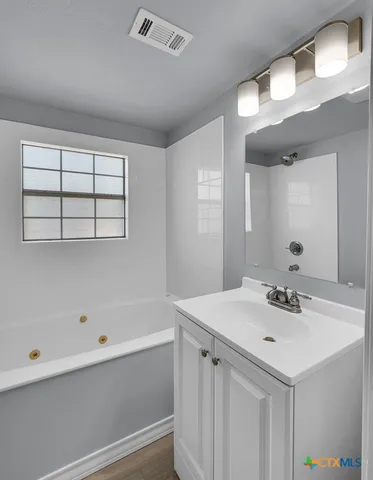 $239,900 | 17150 State Highway 95, Holland, TX 76534