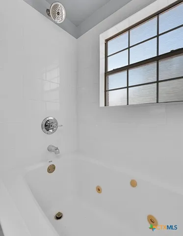 $239,900 | 17150 State Highway 95, Holland, TX 76534