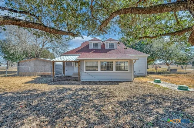 $239,900 | 17150 State Highway 95, Holland, TX 76534