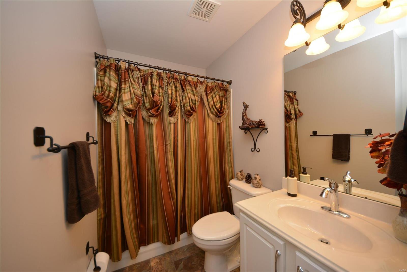 406 Rascal Crossing O'Fallon, MO 63366 - Photo 24 of 35