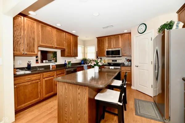 $330,000 | 5514 Coventry Park Boulevard, Indianapolis, IN 46237