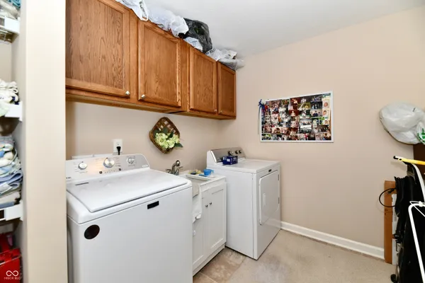 $330,000 | 5514 Coventry Park Boulevard, Indianapolis, IN 46237