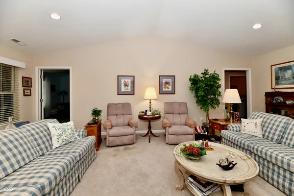 $330,000 | 5514 Coventry Park Boulevard, Indianapolis, IN 46237