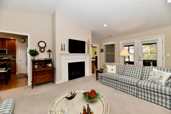 $330,000 | 5514 Coventry Park Boulevard, Indianapolis, IN 46237