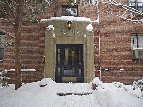 94 Marion Street, Unit 6 Brookline, MA 02446 - Photo 16 of 18