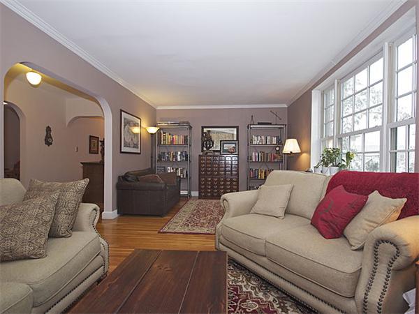 94 Marion Street, Unit 6 Brookline, MA 02446 - Photo 2 of 18