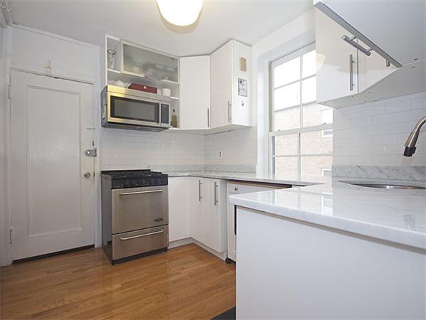 94 Marion Street, Unit 6 Brookline, MA 02446 - Photo 5 of 18