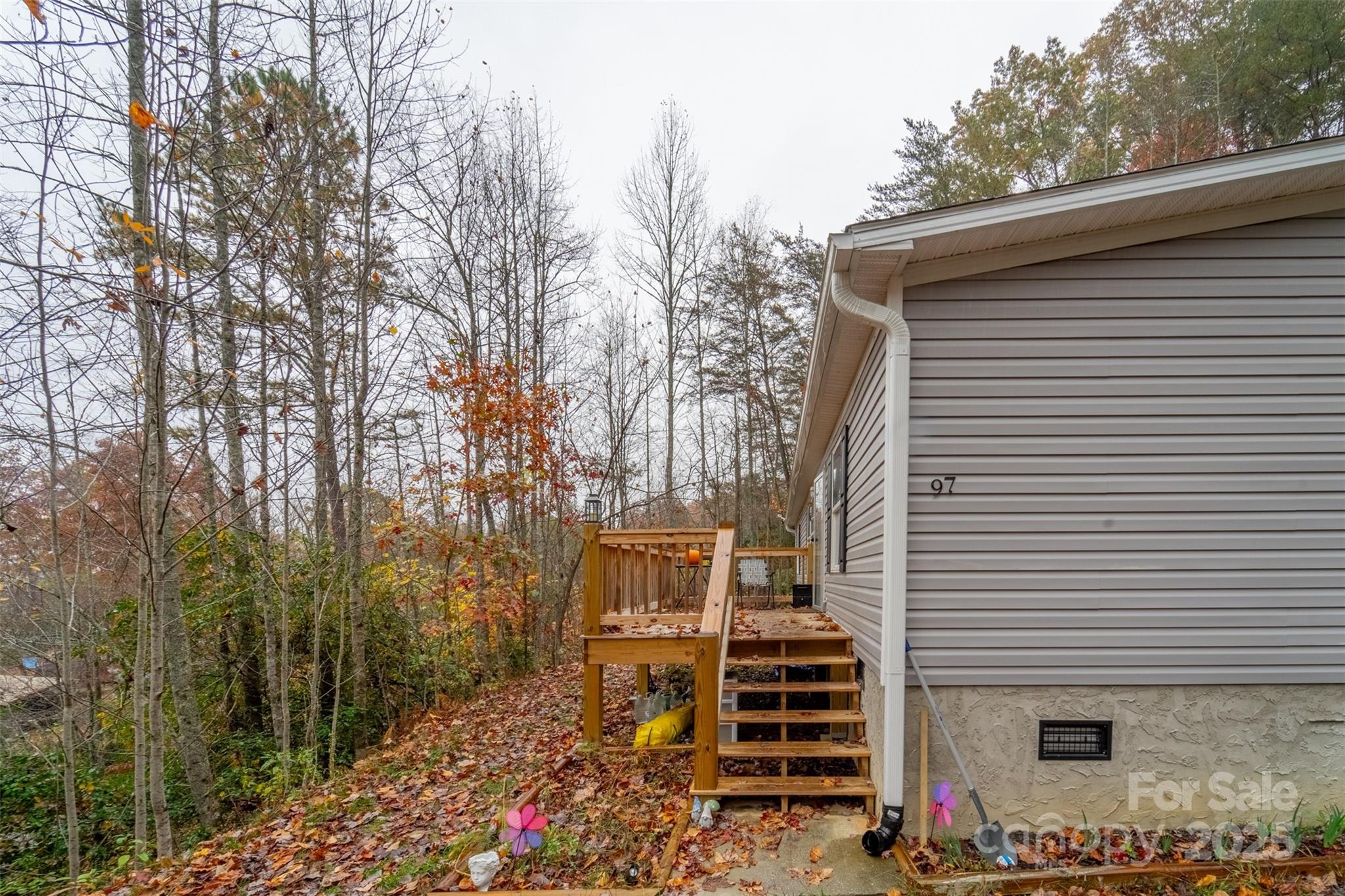 97 Sleeper Br Road Whittier, NC 28789 - Photo 5 of 34 Gallery Image 5