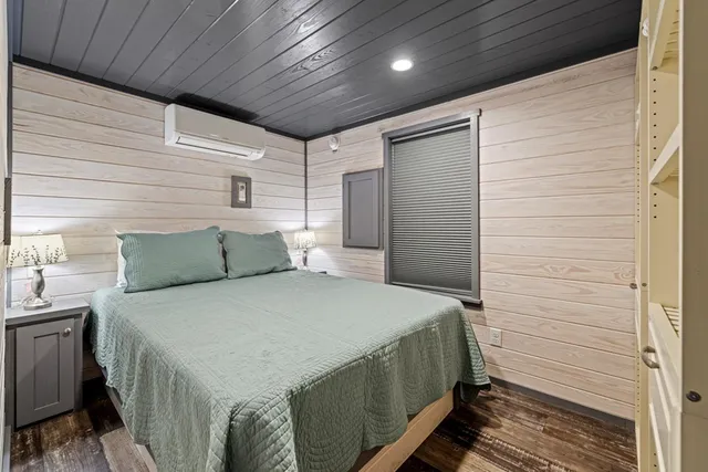 $3,600,000 | 662 Woodrose Lane, Stonewall, TX 78671