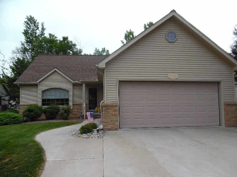 854 Nature's Ridge Lane Bay City, MI 48708 - Photo 2 of 7