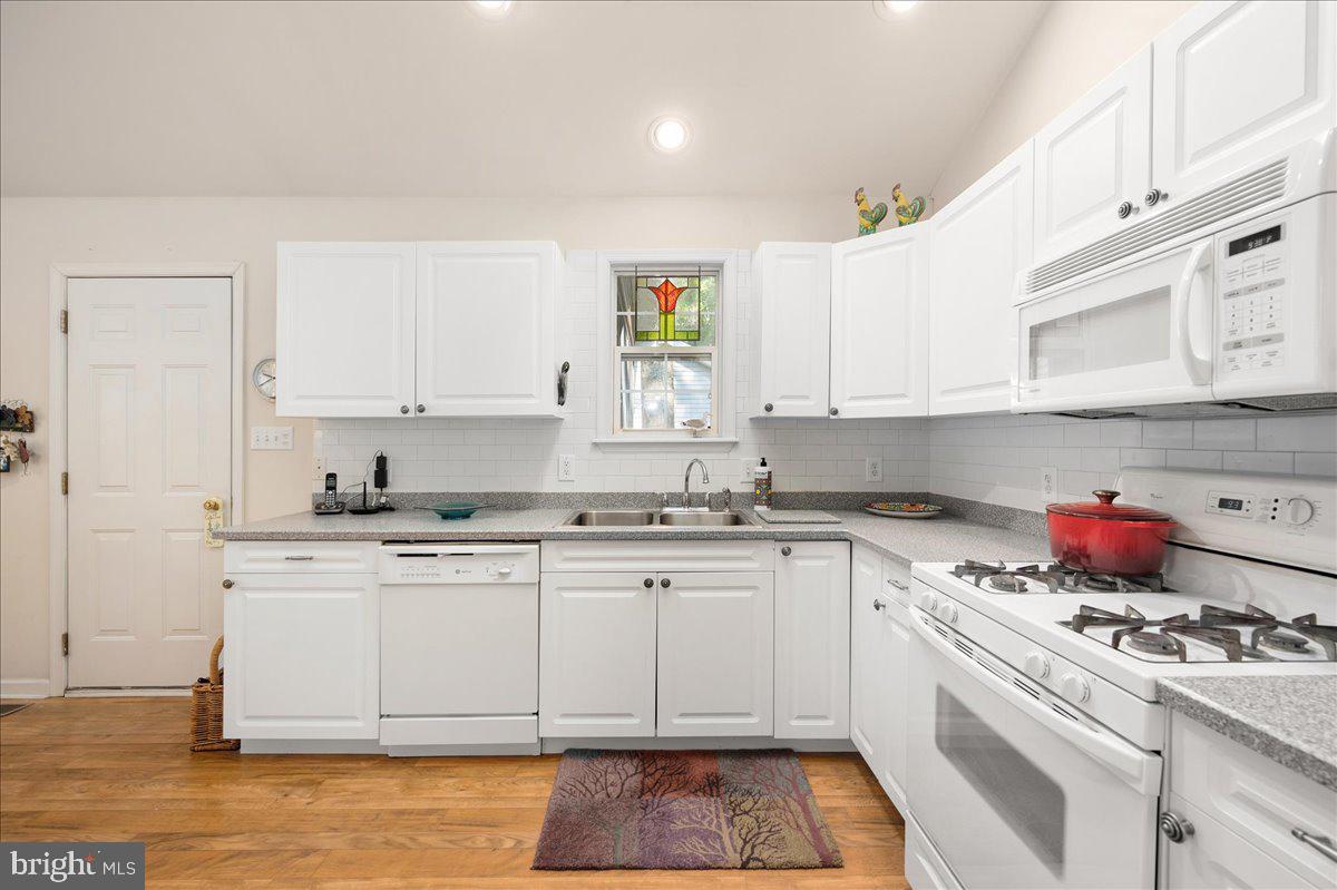 27 Gloucester Road Ocean Pines, MD 21811 - Photo 15 of 39 Gallery Image 15