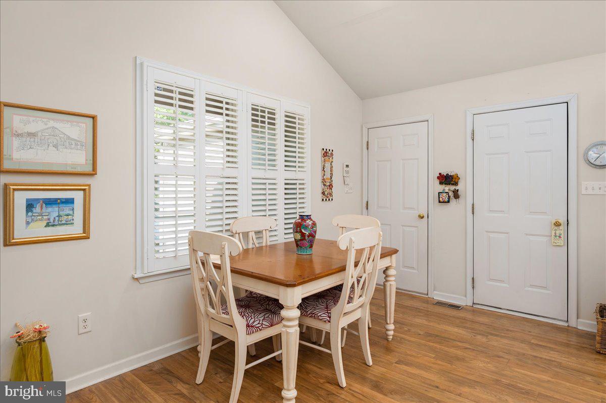 27 Gloucester Road Ocean Pines, MD 21811 - Photo 9 of 39 Gallery Image 9