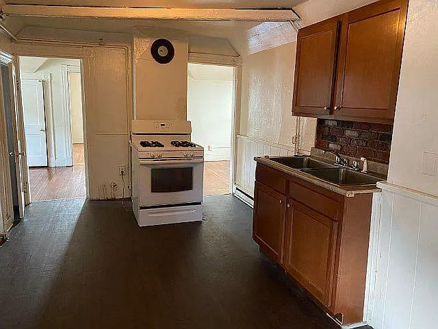 $450,000 | 51 Edson Avenue, Waterbury, CT 06705