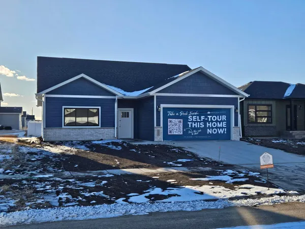 $447,065 | 7361 26th Street South, Fargo, ND 58104