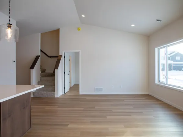 $447,065 | 7361 26th Street South, Fargo, ND 58104