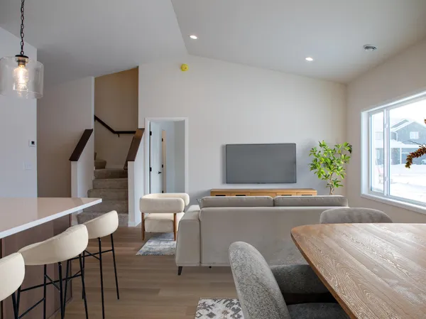 $447,065 | 7361 26th Street South, Fargo, ND 58104