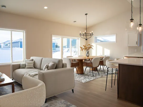 $447,065 | 7361 26th Street South, Fargo, ND 58104