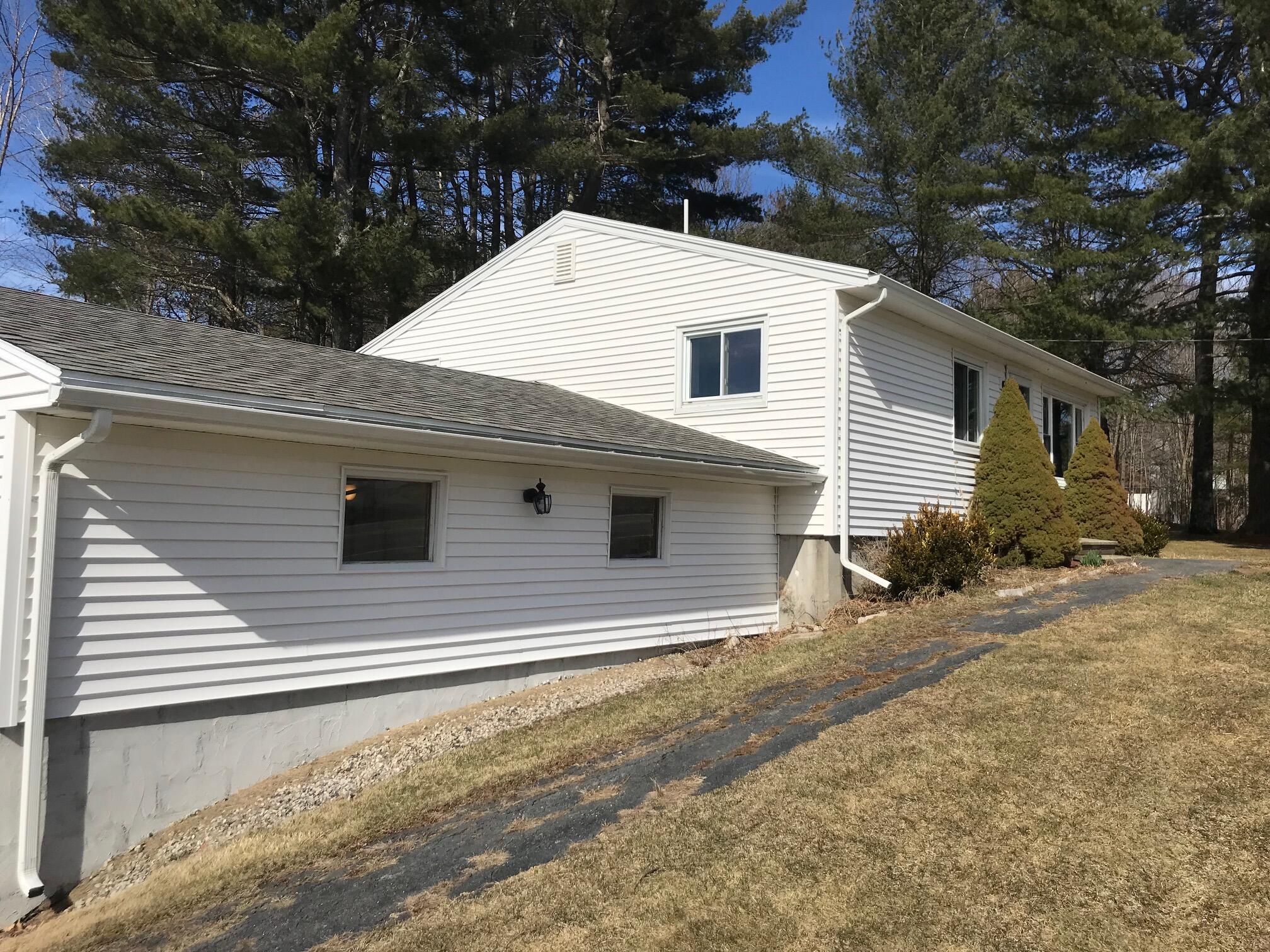 94 West Gray Road Gray, ME 04039 - Photo 4 of 19 IMG_2975