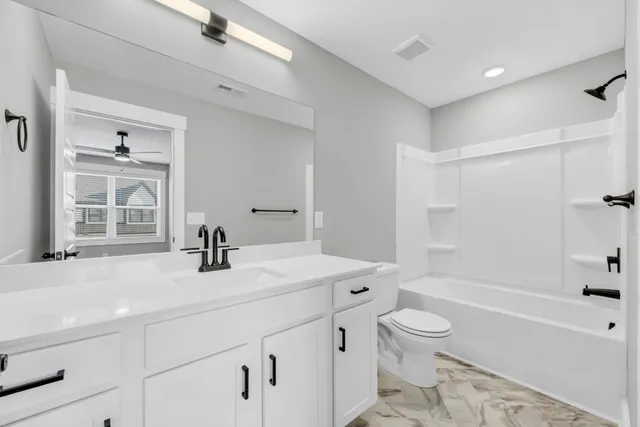 $284,900 | 1506 Jonathan Wade Circle, Unit 1506, Clarksville, TN 37043