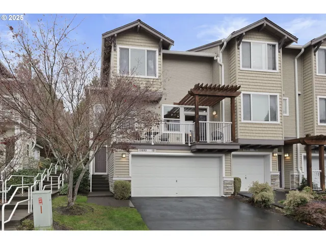 $439,950 | 15095 Southwest Warbler Way, Unit 101, Beaverton, OR 97007