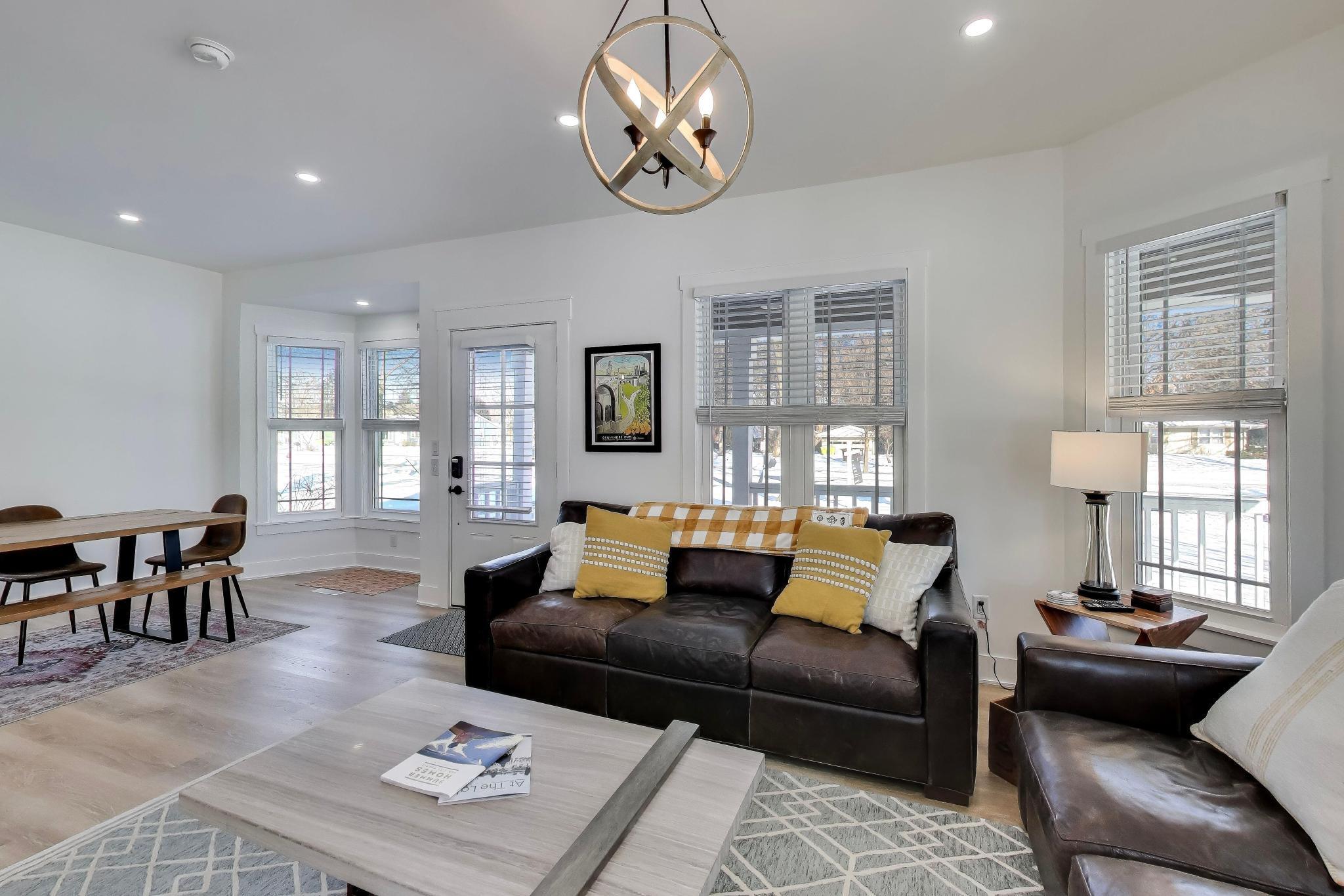 397 West Geneva Street Williams Bay, WI 53191 - Photo 13 of 35 Front entry