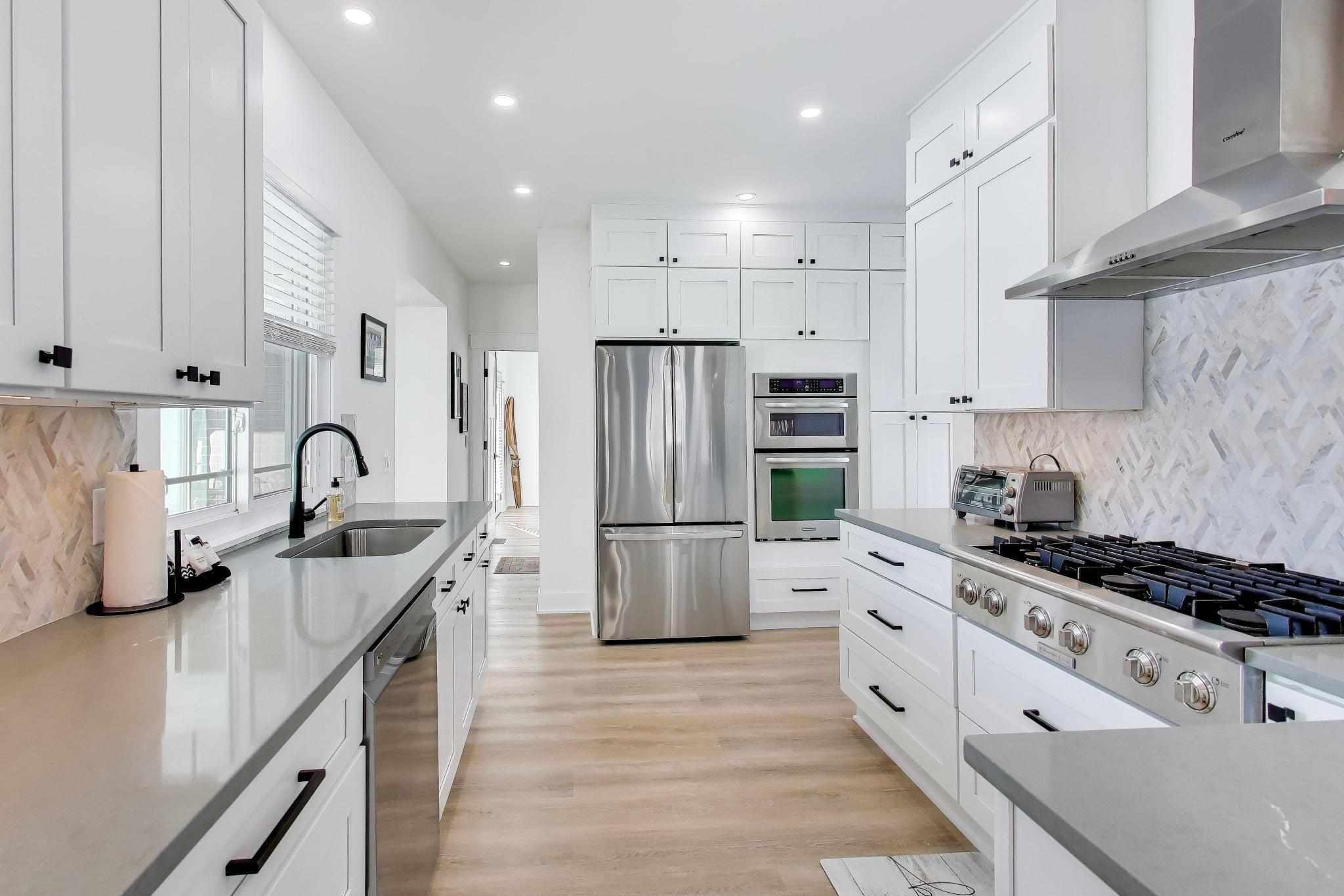 397 West Geneva Street Williams Bay, WI 53191 - Photo 16 of 35 Kitchen