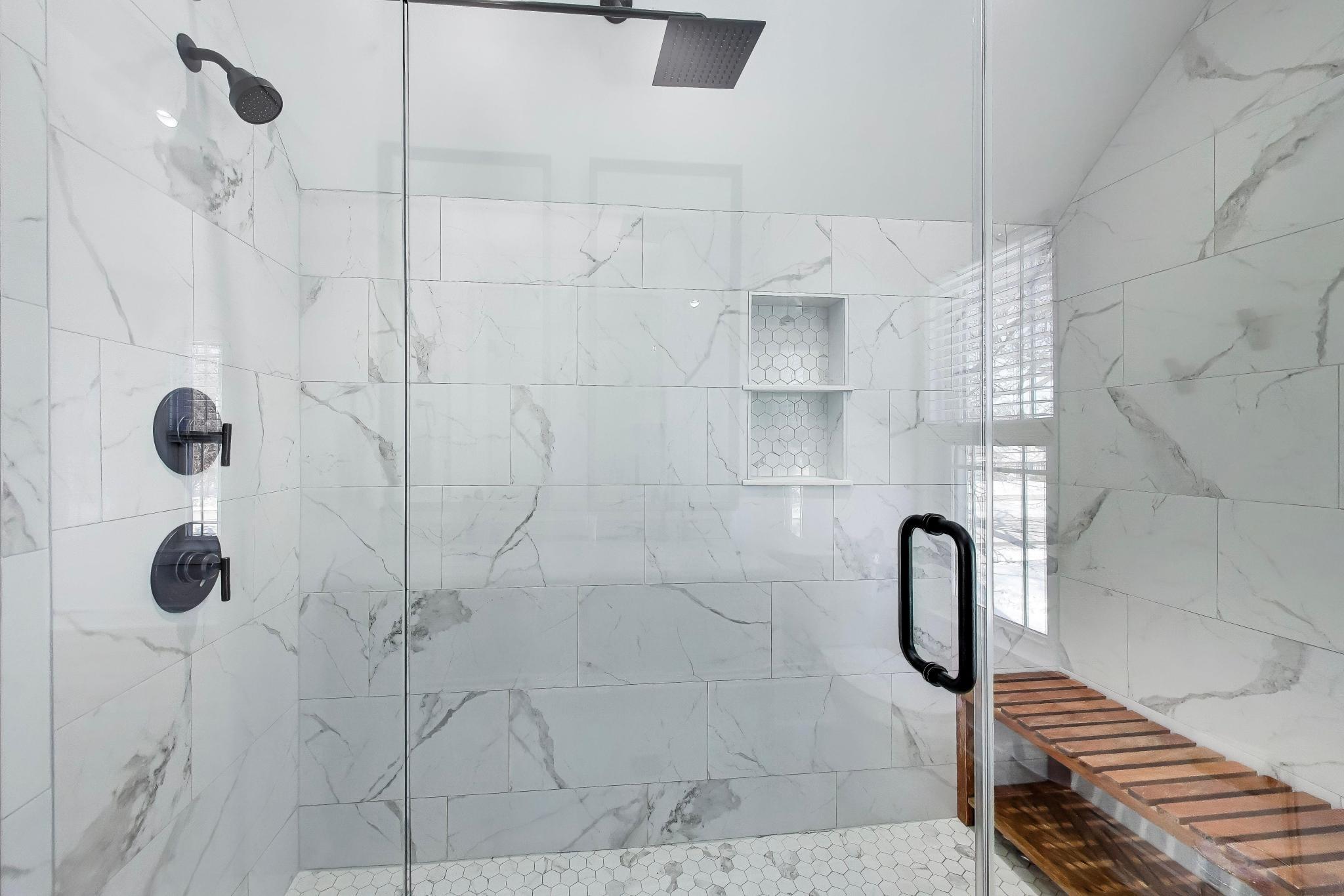 397 West Geneva Street Williams Bay, WI 53191 - Photo 29 of 35 2nd floor bathroom