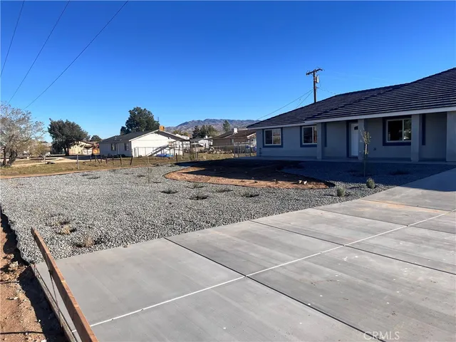 $525,000 | 21305 Wren Street, Apple Valley, CA 92308