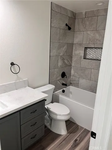 $525,000 | 21305 Wren Street, Apple Valley, CA 92308