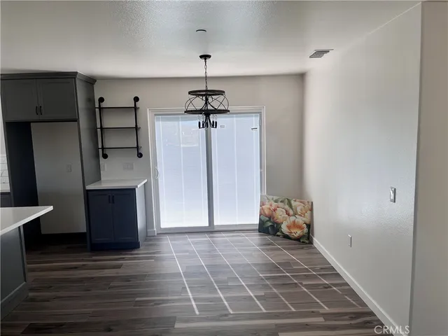 $525,000 | 21305 Wren Street, Apple Valley, CA 92308