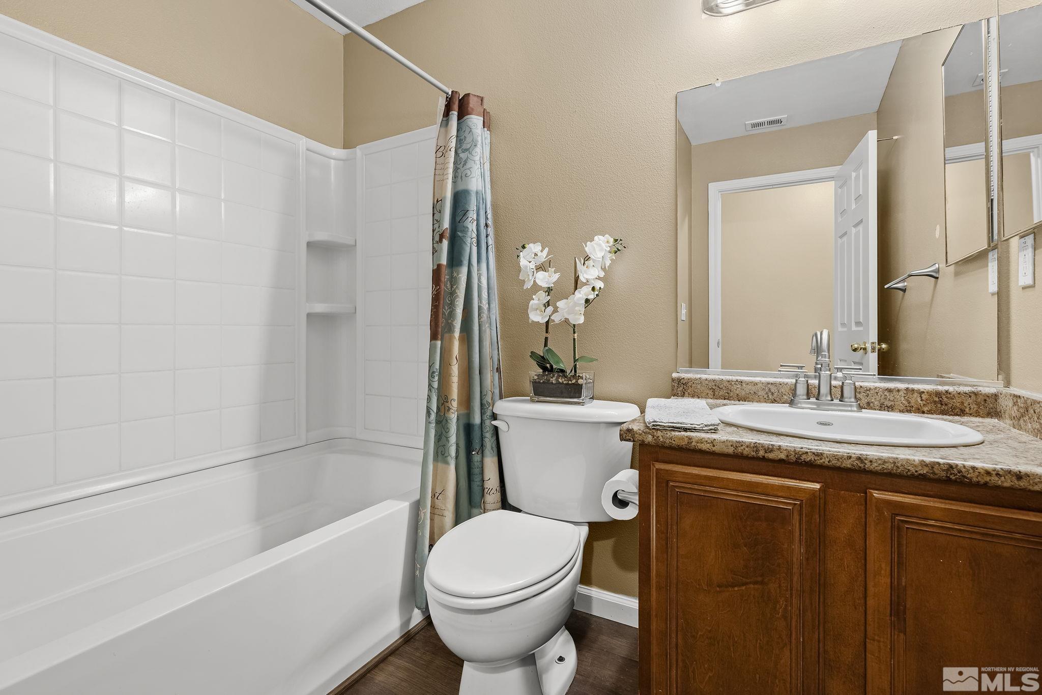 8837 Silverkist Drive Reno, NV 89506 - Photo 10 of 33 Photo 10