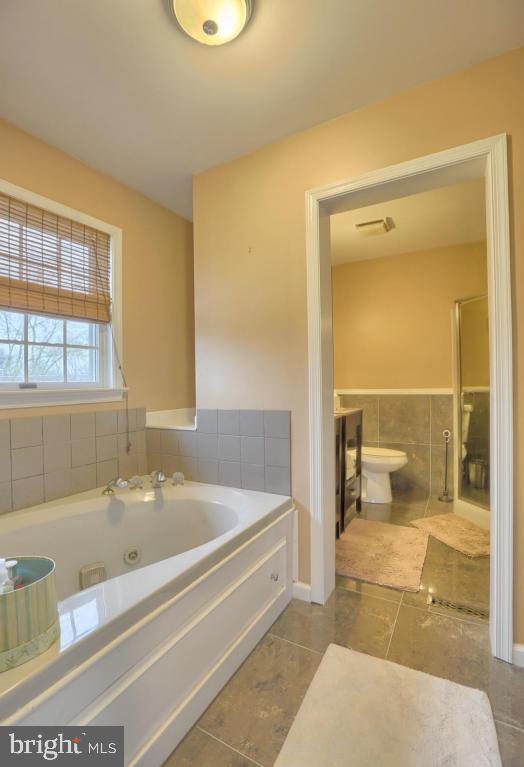 5074 Bossler Road Elizabethtown, PA 17022 - Photo 11 of 21 Gallery Image 11