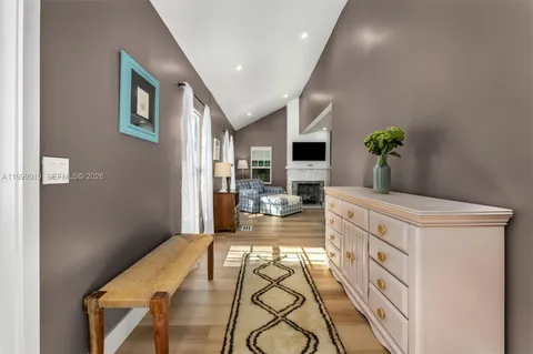 $1,750,000 | 3951 Park Drive, Miami, FL 33133