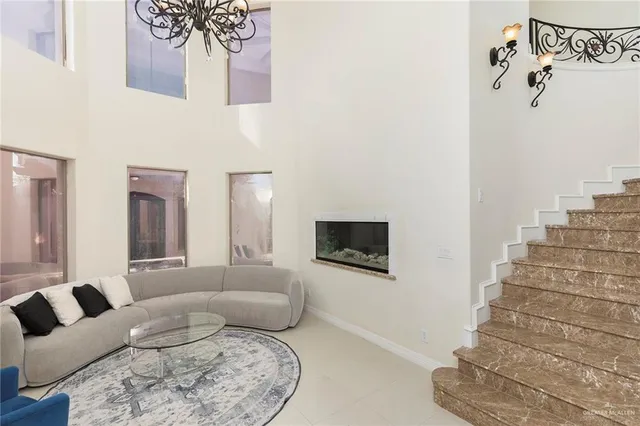 $3,900 | 4701 Ebony Avenue, McAllen, TX 78501