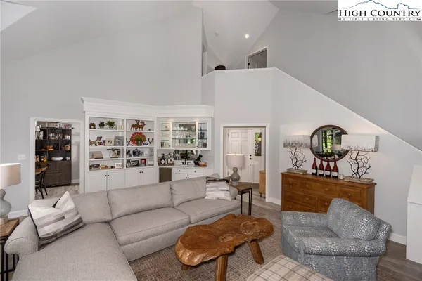 $1,495,000 | 870 Club House Drive, Unit B2, Banner Elk, NC 28604