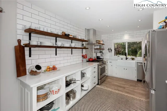 $1,495,000 | 870 Club House Drive, Unit B2, Banner Elk, NC 28604