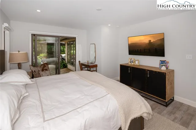 $1,495,000 | 870 Club House Drive, Unit B2, Banner Elk, NC 28604