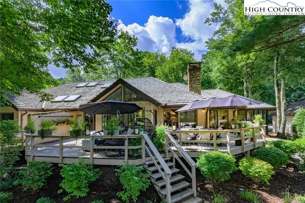 $1,495,000 | 870 Club House Drive, Unit B2, Banner Elk, NC 28604